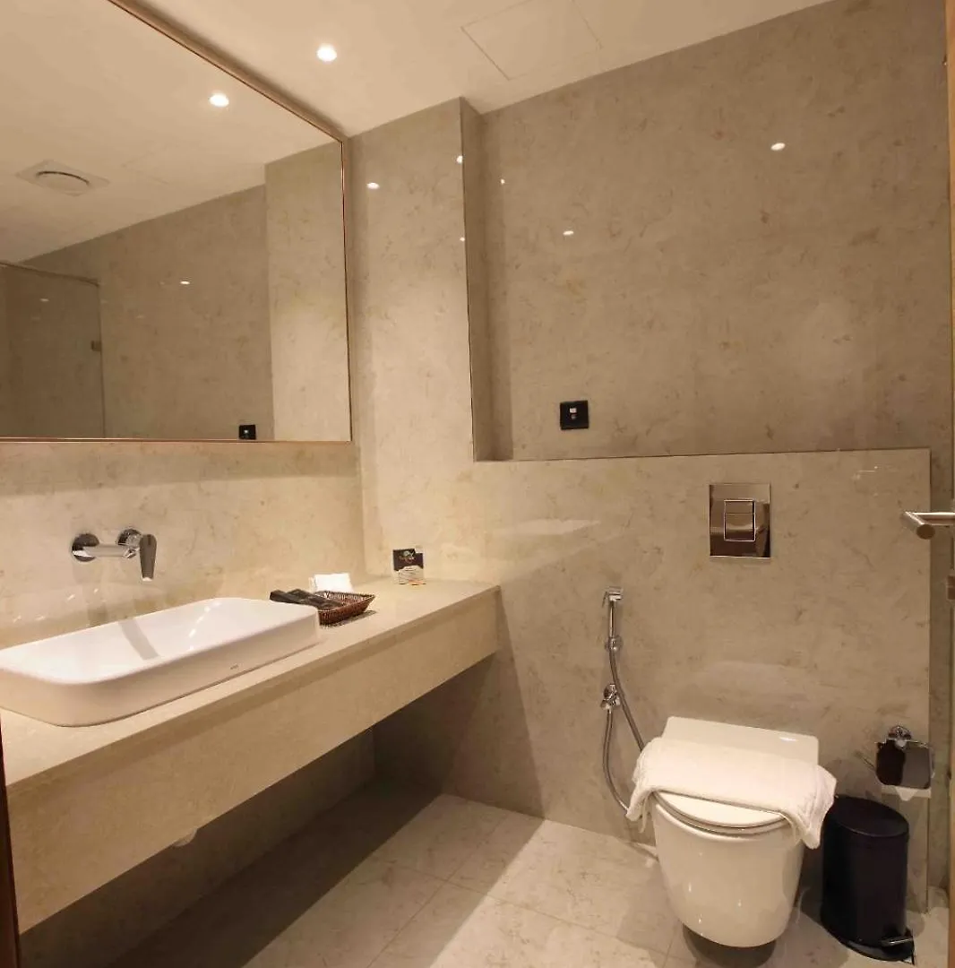Park Residency Ayarkunnam Hotel Pullappalli