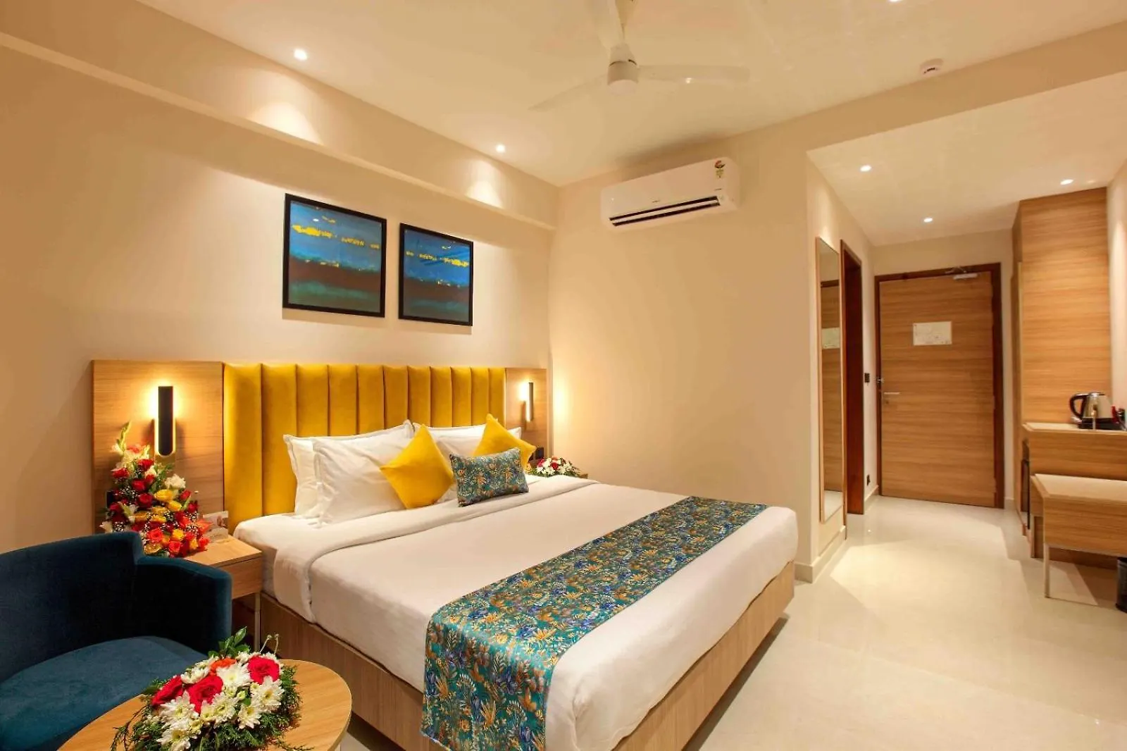 Park Residency Ayarkunnam Hotel Pullappalli
